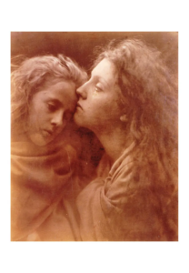 Reproduction - Le baiser de Paix - Julia Margaret Cameron - 1869